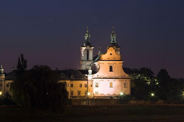 Kraków nocą