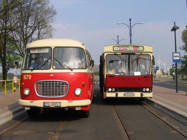 Jelcz RTO i Jelcz Berliet PR110 podczas fotostopu 7.05 06 Most Rocha