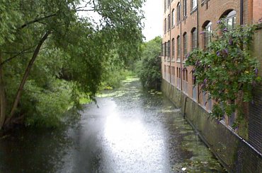 Zdjecie wykonane telefonem Nokia N70 22-07-2006 #Leicester #Anglia #Burza #Nokia #NokiaN70 #N70