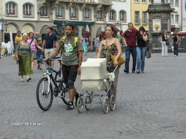 Bonn - wózeczek na rynku. #WózekNaRyneczkuWBonn