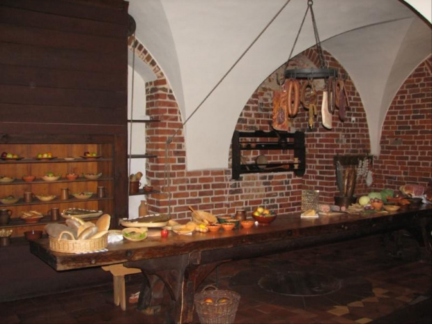 Malbork - komnata kuchenna zamek gościnny