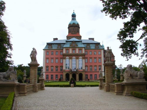 Zamek Ksiaż jest chyba najbardziej znanym zamkiem Dolnego Slaska. #Książ #Zamek #Wałbrzych