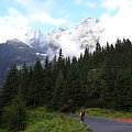 Pusta droga do Morskiego Oka o godz. 6 rano #Tatry