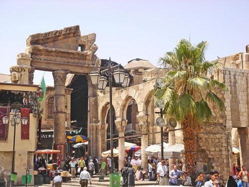 Syria - Damaszek - wejście na bazar