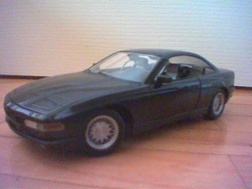 BMW 850i od Maisto z calkowicie zrewaloryzowanym wnetrzem