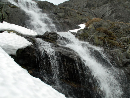 Morskie Oko- Rysy- zejście przez Słowację-Morskie Oko. #Tatry #czerwiec #MorskieOko #Rysy