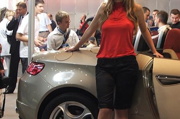 Auto Moto Show 2006 Katowice Spodek #zyzio2000 #Krais #zdjęcia #Katowice #AutoMotoShow2006 #Spodek
