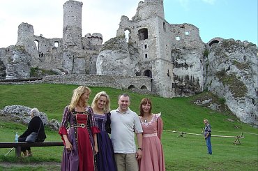 #Zamek #Ruiny #Ogrodzieniec #Podzamcze #Szwedzi #Impreza