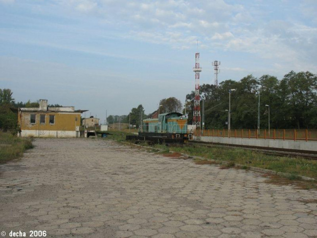 30.09.2006 Kunowice SM42-2622 w oczekiwaniu(?) na zatrudnienie