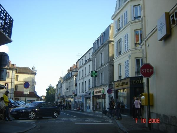 Fontainebleau - ulice w centrum