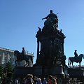 Plac i pomnik Marii Teresy