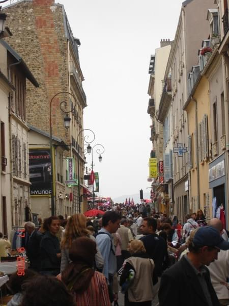 Maisons-Laffitte - brocante w centrum