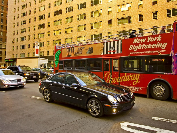 Mercedes E63 AMG