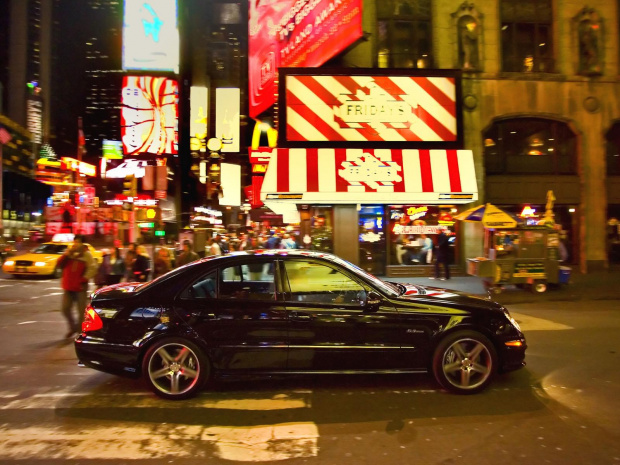 Mercedes E63 AMG