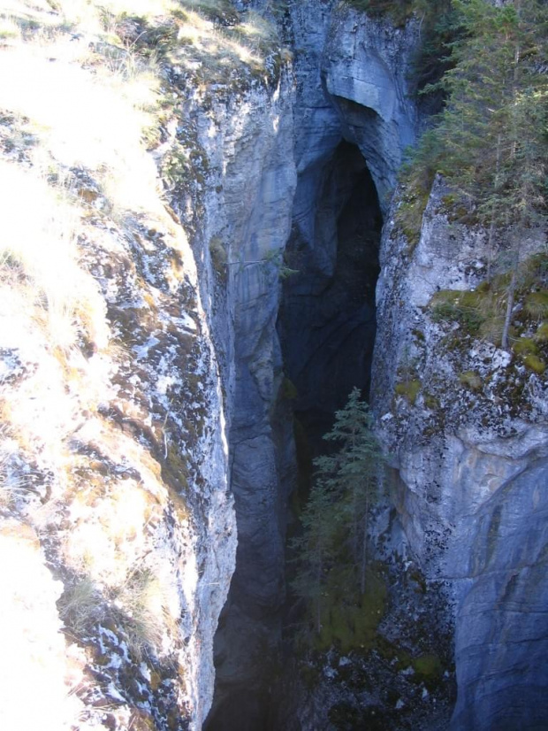 Maligne Canyon, Jasper, Alberta, Canada, 8 X 2006