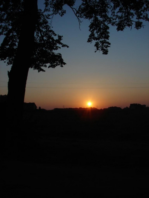 Słońce zachodzi w Chwaszczynie, gdzie praktycznie skończył się nasz rajd, w miejscu, w którym się rozpoczął