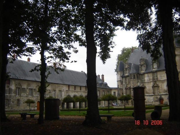 Beauvais - okolice Katedry i Centrum