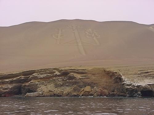 Kandelabr, okolice Pisco, Peru