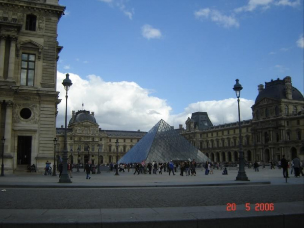 Paris I (1. dzielnica Paryża) - muzeum Louvre