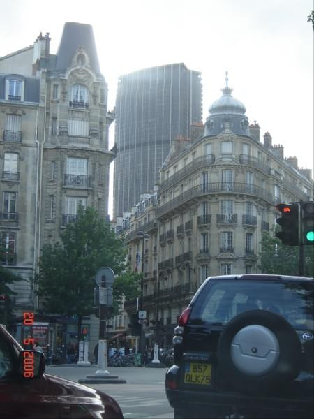 Paris VI (6. dzielnica Paryża) - wieża Montparnasse (najwyższa w Paryżu)