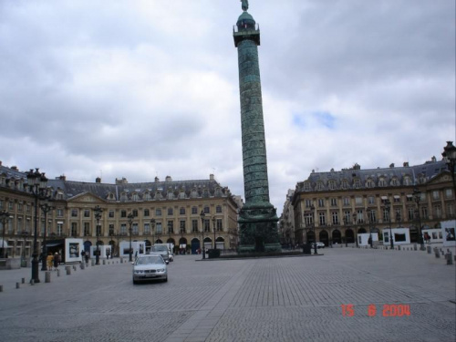 Paris I (1. dzielnica Paryża) - Place Vendôme, gdzie mieszkał Cyprian Norwid i skd po raz ostatni w życiu wyjechali Dodi Al-Fayed i Księżna Diana !