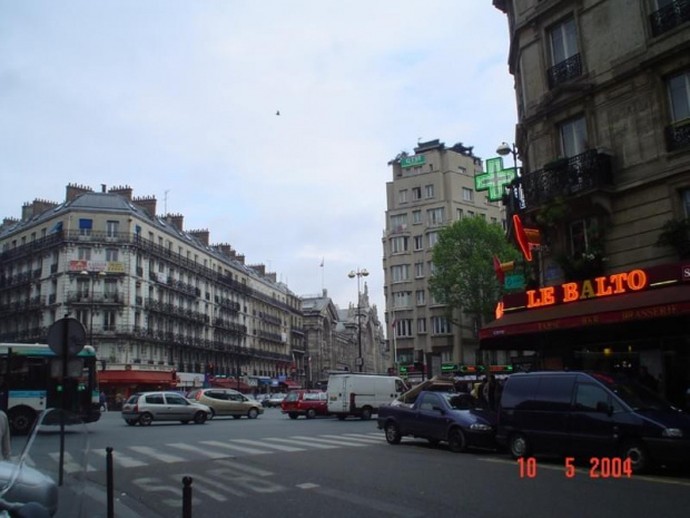 Paris X (10. dzielnica Paryża) - rue de Maubeuge - przy Dworcu Północnym (F - Gare du Nord), tu się znajduje jeden z biur Orbis Transport