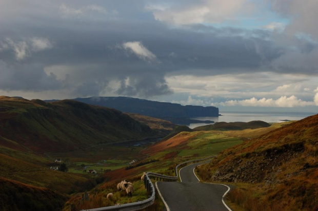 Island of Skye Szkocja #gory #IslandOfSkye #krajobraz #morze #Szkocja