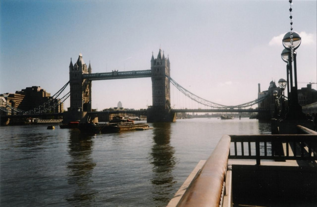 TOWER BRIDGE