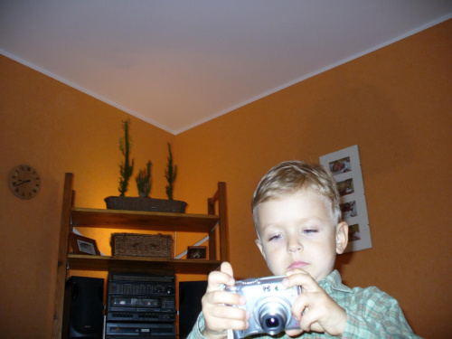 Mały fotograf Adaś