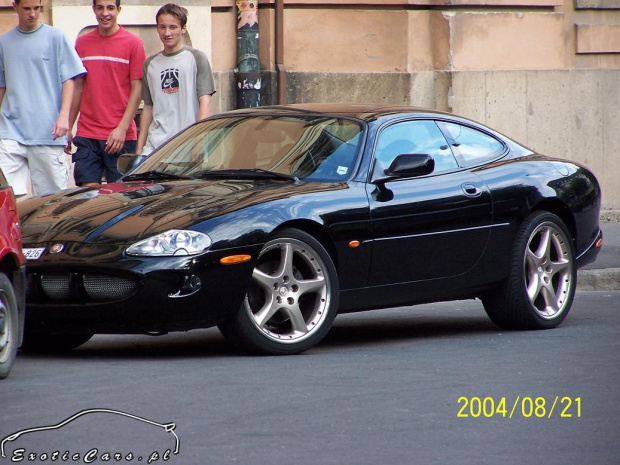 XKR