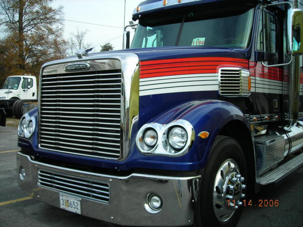 Freightliner Coronado