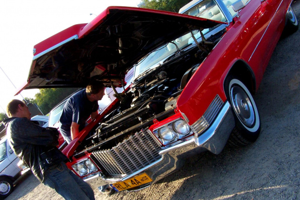 70' Cadillac Deville