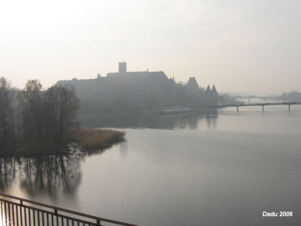 Malbork z okna pociągu