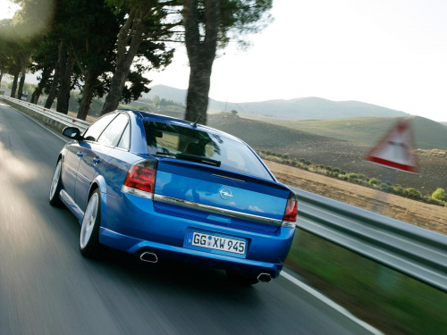 Opel Vectra OPC (2006) #Opel #Vectra #OPC #auto #samochód #samochod