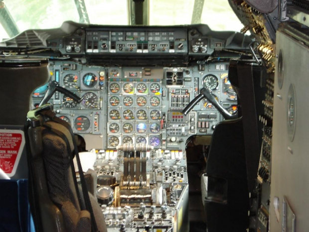Kokpit samolotu Concorde #Samolot #kokpit #concorde