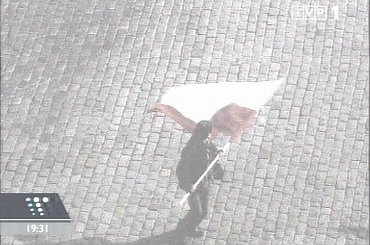 Specjalne wydanie głównych "Wiadomości" 13 grudnia 2006 roku - 25. rocznica ogłoszenia stanu wojennego.
www.TVPmaniak.tv.pl #tvp #tvp1 #wiadomości #gawryluk #dorota #StanWojenny #tvpmaniak