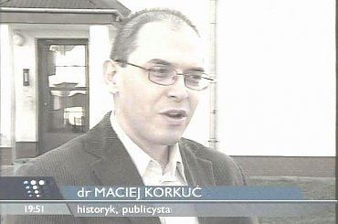 Specjalne wydanie głównych "Wiadomości" 13 grudnia 2006 roku - 25. rocznica ogłoszenia stanu wojennego.
www.TVPmaniak.tv.pl #tvp #tvp1 #wiadomości #gawryluk #dorota #StanWojenny #tvpmaniak
