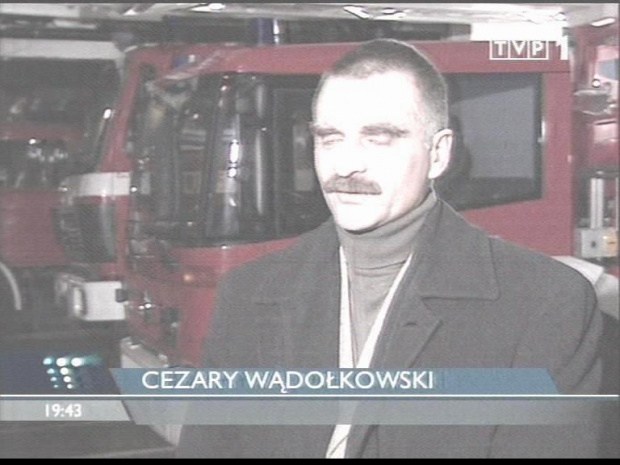 Specjalne wydanie głównych "Wiadomości" 13 grudnia 2006 roku - 25. rocznica ogłoszenia stanu wojennego.
www.TVPmaniak.tv.pl #tvp #tvp1 #wiadomości #gawryluk #dorota #StanWojenny #tvpmaniak