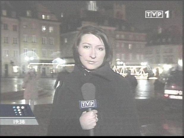 Specjalne wydanie głównych "Wiadomości" 13 grudnia 2006 roku - 25. rocznica ogłoszenia stanu wojennego.
www.TVPmaniak.tv.pl #tvp #tvp1 #wiadomości #gawryluk #dorota #StanWojenny #tvpmaniak