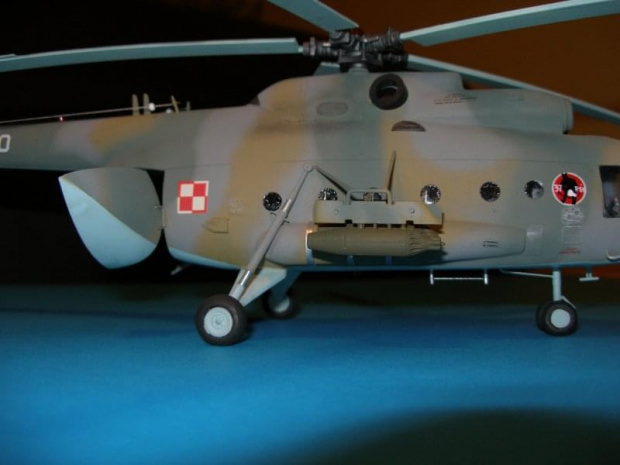 Mil Mi-2 Ch, Mil Mi-2 LPR Radawiec
MilMi 8T
Igruszka-Moskwa
1/48/1/50