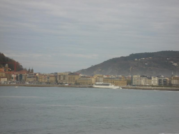 Donostia / San Sebastián - przepiękna stolica Baskonii, oddalona od Francji zaledwie 15km. Ale bym chciał tam mieszkać !