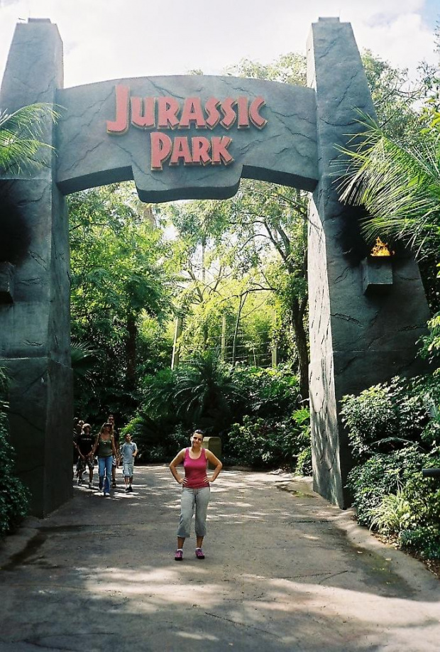 Jurrasic Park gate. #JurrasicPark