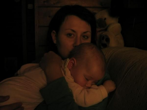 uwielbiam zasypiać w mamusi ramionach