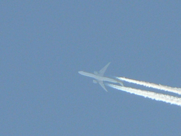 B773ER Singapore 13:42 E SQ333 CDG-SIN 9V-SWF