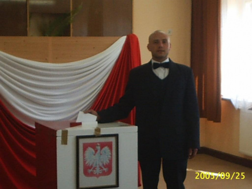 przy urnie 3