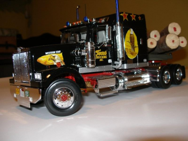 WESTERN STAR 1/24 ITALERI