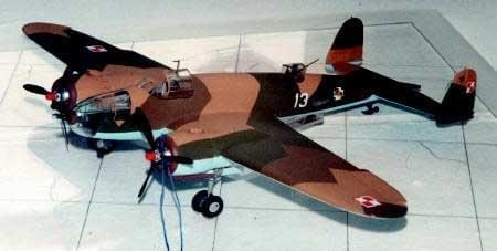 Konwersja PZL-37 na PZL-48. Podziałka1:48