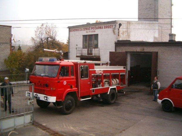 średni samochód gaśniczy STAR 244 z OSP Brody/ Powiat Starachowice
------------
Serdeczne podziękowania dla Pana Kapitana Marcina Nygi za udostępnienie zdjęć