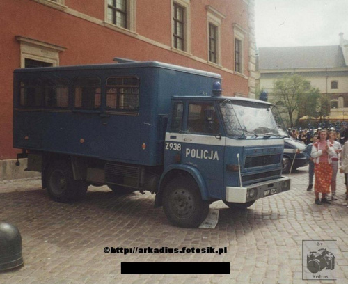 Policyjny AUTOSAN N 113-01 na podwoziu samochodu STAR 200
------------------
Fot- Radoslaw Kędra