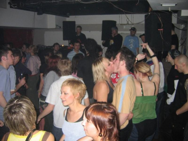 19.02.2005 - MEZO DNB DR. UPS